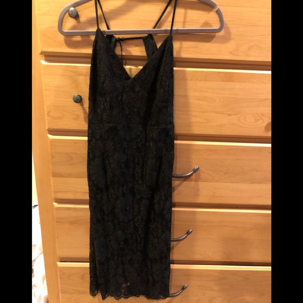 Lulus Open Back Lace Dress